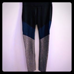 Outdoor Voices 7/8 Spring Legging